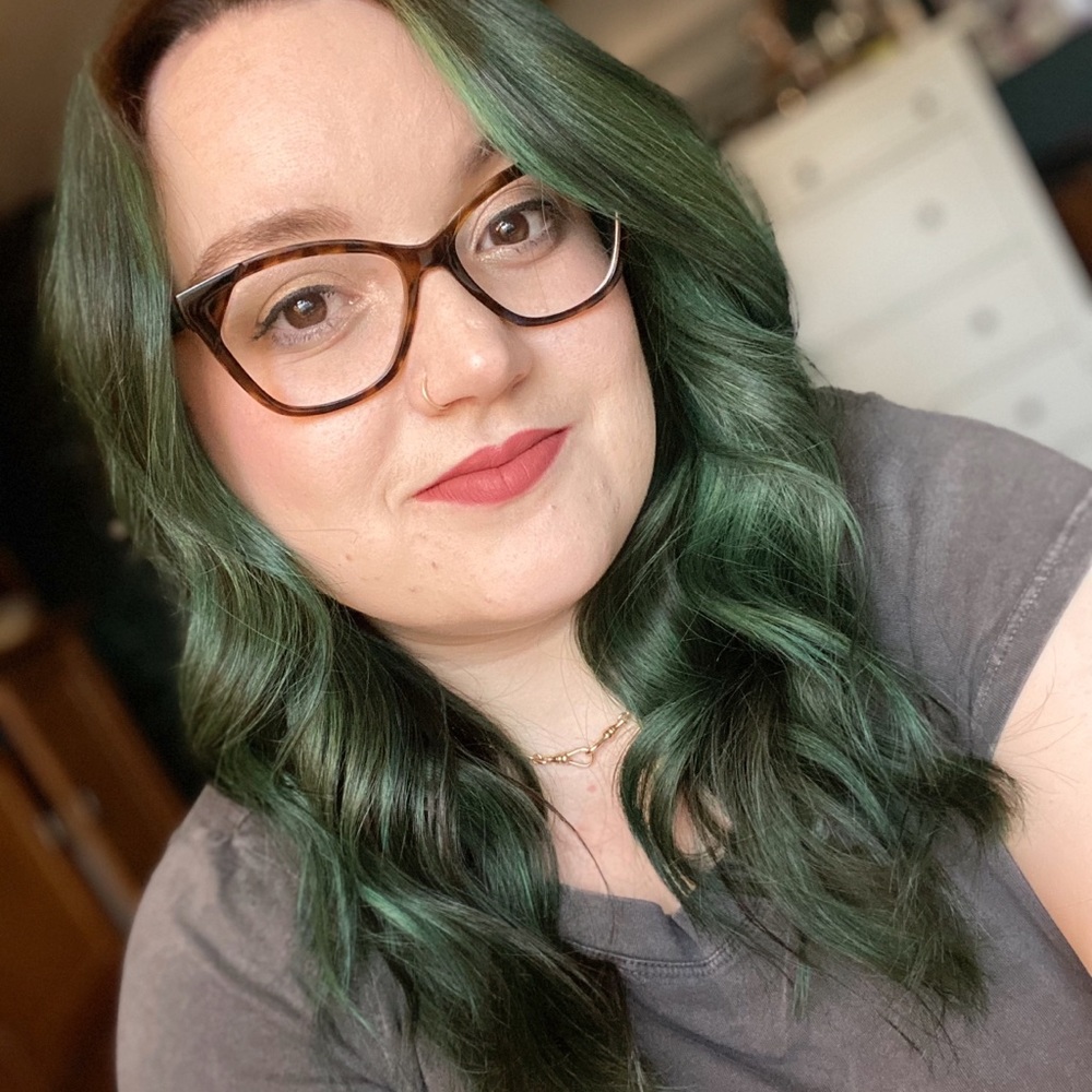 Meet your Posher, Allison